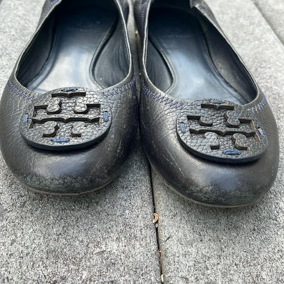 Tory Burch Designer Minnie Dark Black Leather Travel Street Flats - Picture 5 of 10